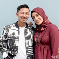 fairuz-a-rafiq-ingin-kedua-anaknya-seperti-ustaz-abdul-somad-dan-adi-hidayat
