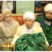 opick-jelaskan-cara-perawatan-rambut-nabi-muhammad