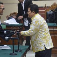 divonis-6-tahun-penjara-setiyono-juga-dicabut-hak-politiknya