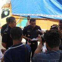 bea-cukai-atambua-gagalkan-penyelundupan-impor-ratusan-karung-pakaian-bekas