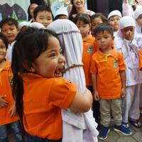 potret-toleransi-antar-umat-beragama-di-bulan-ramadhan-bikin-adem