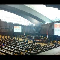 bapak-anak-melenggang-provinsi-banten-kirim-22-caleg-ke-senayan