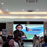 revolusi-40-sektor-energi-sri-mulyani-ingatkan-harus-berubah-atau-punah