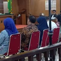 dituntut-6-tahun-penjara-neneng-rahmi-merasa-diperlakukan-tidak-adil