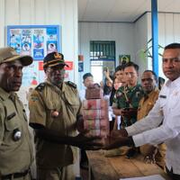 bayar-tanah-di-tomor-wabup-asmat-ajak-warga-manfaatkan-uang-dengan-baik