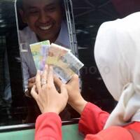 sekda-dki-imbau-warga-jakarta-tidak-simpan-uang-tapi-belanjakan