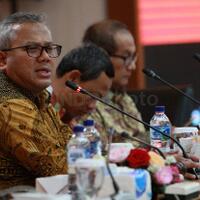 masih-menunggu-dokumen-tiba-kpu-kembali-skors-rekapitulasi-nasional