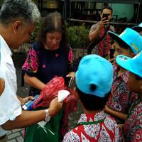 klhk-kampanye-puasa-bersih-sampah-plastik-di-rest-area-cibubur