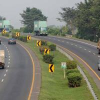 h-10-tol-tangerang-merak-bebas-pengerjaan-jalan
