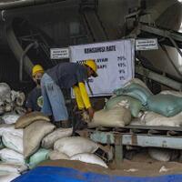 kementan-sosialisasikan-aturan-pendaftaran-pupuk-organik-di-semarang