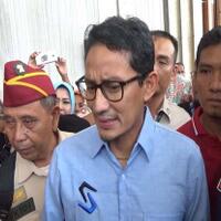 unggul-61-sandiaga-uno-sentil-kepala-daerah-di-riau