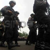 amankan-kpu-polri-tegaskan-anggotanya-tak-gunakan-senjata-api