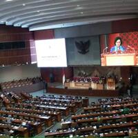 bahas-ekonomi-indonesia-sidang-paripurna-dpr-sepi