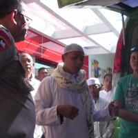 bawa-4-molotov-3-elf-berisi-54-orang-diamankan-polisi-di-suramadu