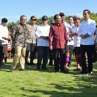 tiru-saja-kesuksesan-desa-kutuh