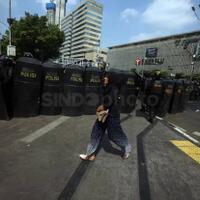 indef-risiko-politik-bisa-membuat-investor-kabur