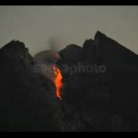 2-jam-sekali-gunung-merapi-muntahkan-lava-pijar