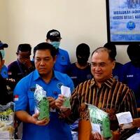 bea-cuka-dan-bnnp-gagalkan-peredaran-narkotika-di-pangkalpinang