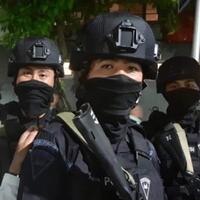 personel-brimob-dari-china-ikut-tangani-kerusuhan