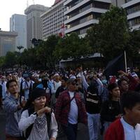 massa-aksi-22-mei-bertambah-teriakkan-selawat--prabowo-presiden