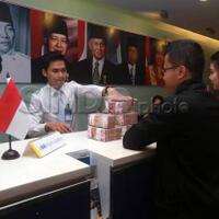 asyik-rupiah-menguat-tinggalkan-level-rp14500-usd