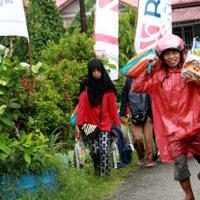 tiga-bumn-salurkan-paket-bantuan-ramadhan-di-balikpapan