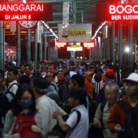 pt-kci-prediksi-pengguna-krl-di-libur-lebaran-2019-naik-tiga-persen