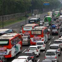 hari-pertama-beroperasi-cikatama-dan-kalitama-dilalui-71955-kendaraan