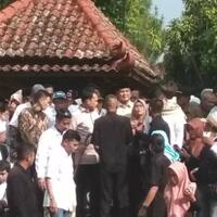 didampingi-sang-putra-prabowo-berziarah-ke-makam-soeharto