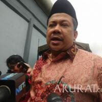 netizen-jawab-pertanyaan-fahri-soal-benda-yang-dijatuhkan-helikopter-di-jatibaru