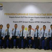 optimalkan-penerimaan-negara-bea-cukai-dan-ditjen-pajak-riau-jalin-sinergi