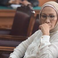 ratna-sarumpaet-dituntut-6-tahun-penjara-dalam-sidang-kasus-hoaks