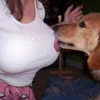 mustofa-nahrawardaya-akuntofa-dijemput-polisi-di-rumahnya