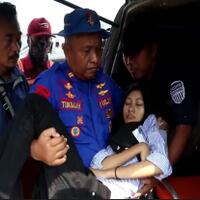terlalu-lama-antre-masuk-kapal-13-pemudik-pingsan-di-pelabuhan-bakauheni