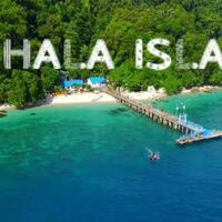 indahnya-quotpulau-berhalaquot-di-ujung-perairan-indonesia