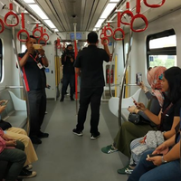 pengamat-siapa-mau-naik-lrt-ke-kelapa-gading-itu-tempat-orang-bermobil