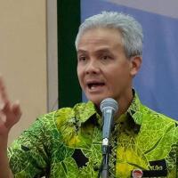 polemik-ppdb-2019-ganjar-pranowo-telepon-menteri-ubah-sistem-zonasi