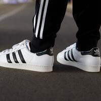 membedakan-adidas-superstar-asli-dan-palsu-simak-caranya-gan