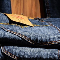 shinesty-ciptakan-inovasi-baju-renang-denim-kalau-basah-jadi-berat-dong-bajunya