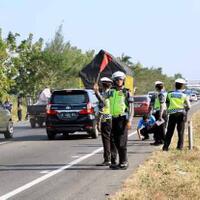4-kendaraan-yang-terlibat-laka-maut-tol-cipali-bukan-pemudik