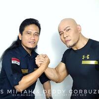 terbentur-aturan-proses-mualaf-deddy-corbuzier-batal-disiarkan-langsung