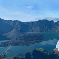 pendaki-pria--wanita-dipisah-rinjani-jadi-gunung-syariah