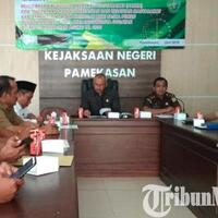 awasi-aliran-kepercayaan-kejari-pamekasan-bentuk-tim-pakem