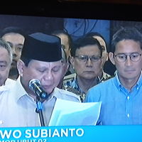 mk-tolak-gugatan-pilpres-prabowo-sandiaga