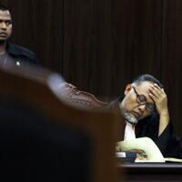 sidang-mk-tuntas-bambang-membolos