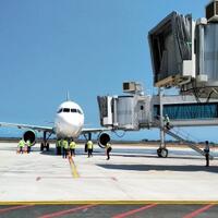 nah-harga-tiket-pesawat-turun-50-tapi-pastikan-dulu-hari-dan-jamnya