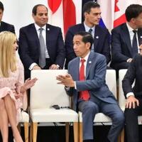 luhut-kalau-inggrisnya-jokowi-tidakbaik-takmungkin-ivankatrump-ketawapas-berbincang