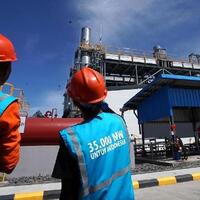 tak-sesuai-kebutuhan-megaproyek-listrik-35-ribu-mw-mundur-hingga-2028