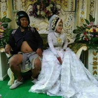 penampakan-gaun-pengantin-ini-sungguh-unik