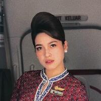 kenalan-dengan-pramugari-cantik-indonesia-yang-juga-selebgram